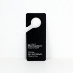 Doorhanger PVC - E zezë (M2)